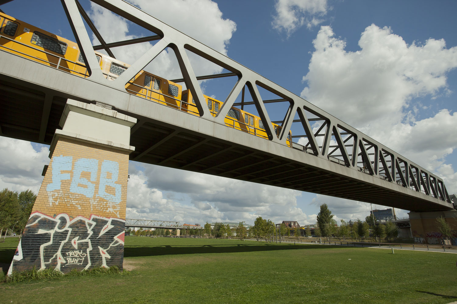 Yorckstrasse-60-2722_WohnungenKreuzberg-Berlin_Lage-Park